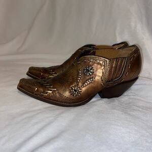 BCBG Leather Bronze Metallic Boho Chic Festival Booties